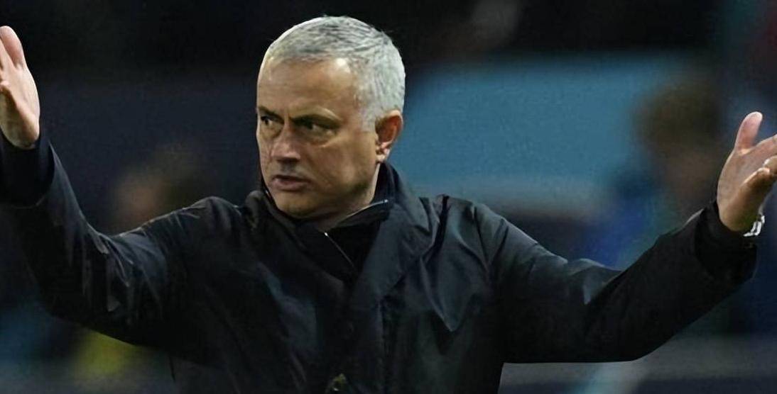 抢手!穆帅虽下课仍热门,3队争相邀请,履历成底气